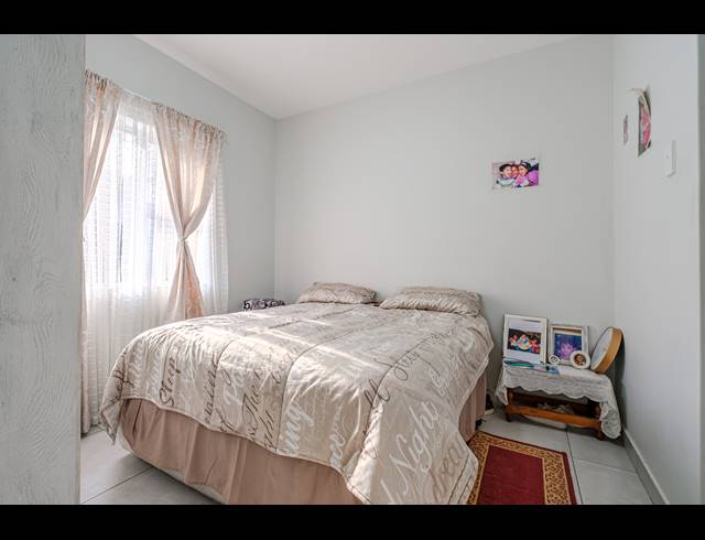 4 BEDROOM DUPLEX FOR SALE IN RED HILL